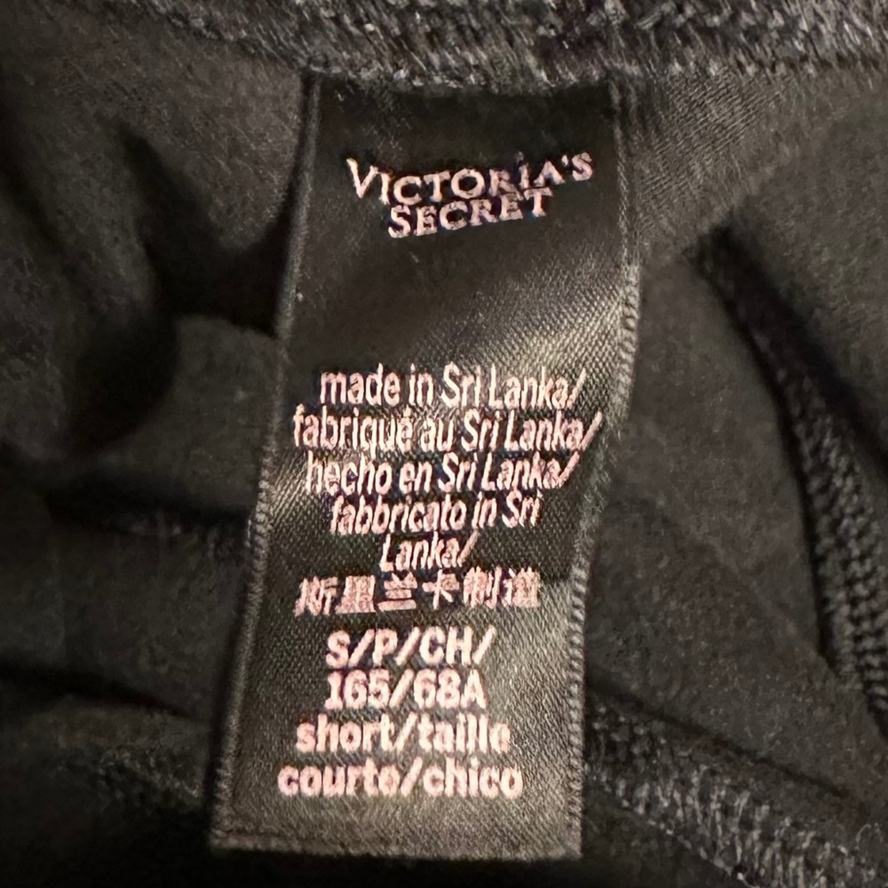 Victoria’s Secret 🩷Leggings Bundle – Black Foldover + Black/White Ruched W - Picture 6 of 7